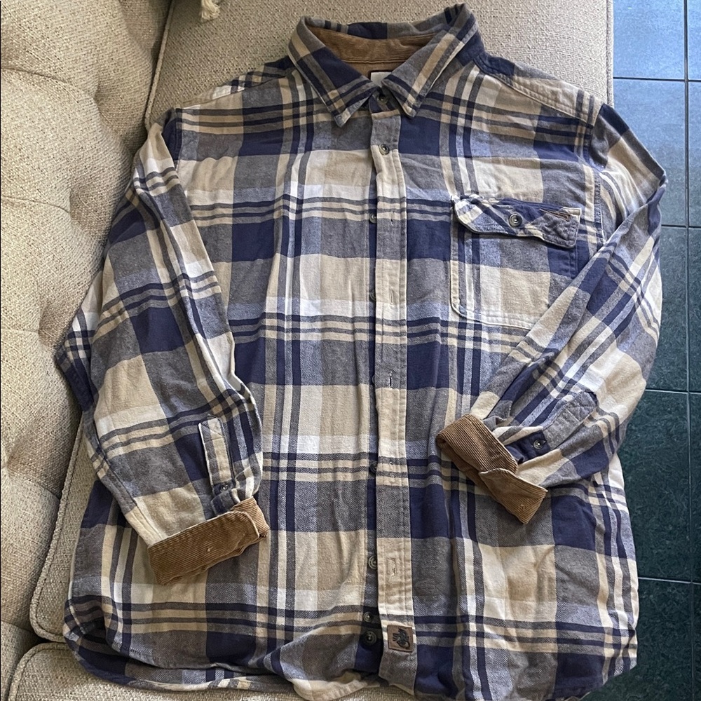 Legendary Whitetails Men's Navy and Beige Plaid Shirt